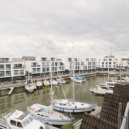 Hafenblick Marina Apartment Cuxhaven Exterior photo